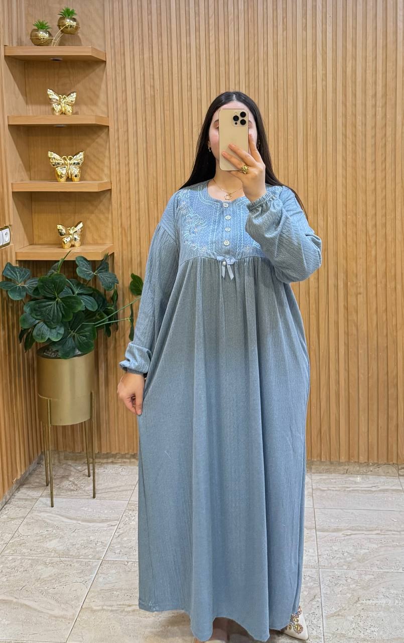 طويلة صوفة مطروزة